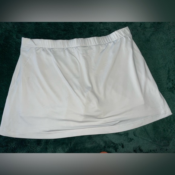 Adidas tennis skirt - Picture 4 of 5